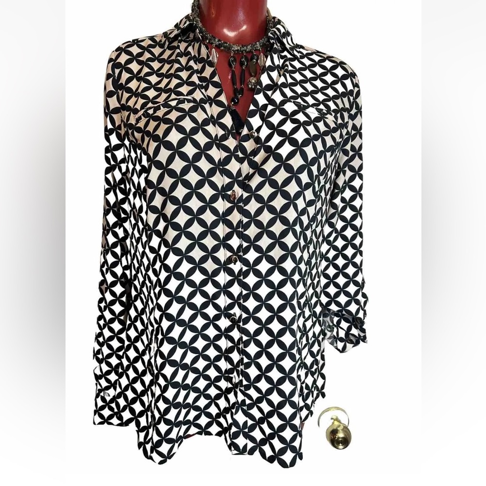 Dana Buchman Women’s Brown Printed Button Down Shirt Blouse Abstract Small